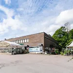 Hiisi - Private Hotel Vihti