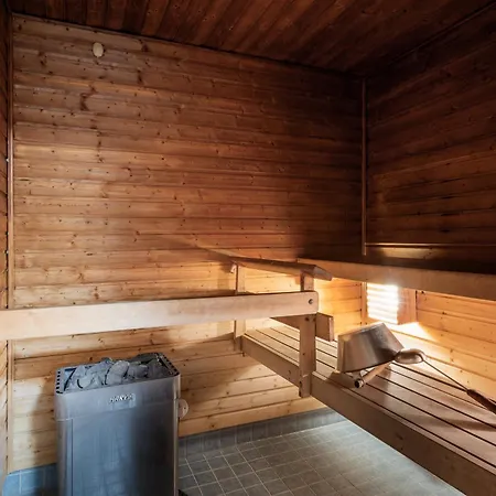 Hiisi - Private Hotel Vihti