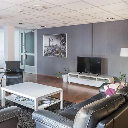 Hotel Hiisi - Private Vihti