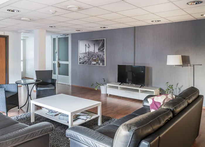 Отель Hiisi - Private Vihti